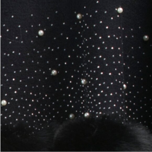 MAX STUDIO Ruana With Faux Fur Lining - Picture 3 of 3